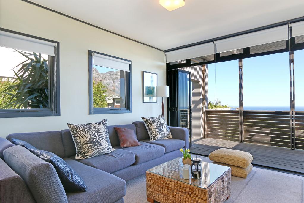 Villa Aqua By Totalstay Cape Town Exterior photo